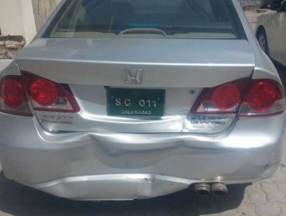 CJP’s convoy faces accident while heading towards Mansehra