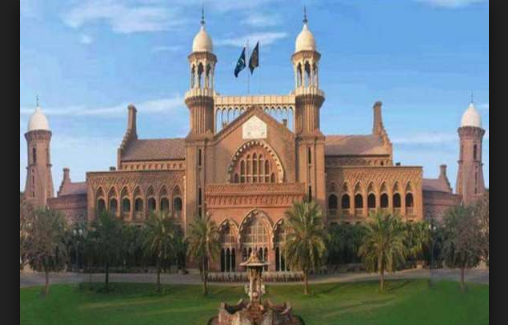 PAT, PTI file petition for treason case against Nawaz Sharif