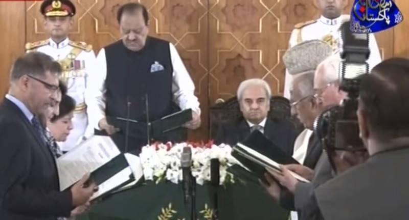 Six-member caretaker federal cabinet takes oath