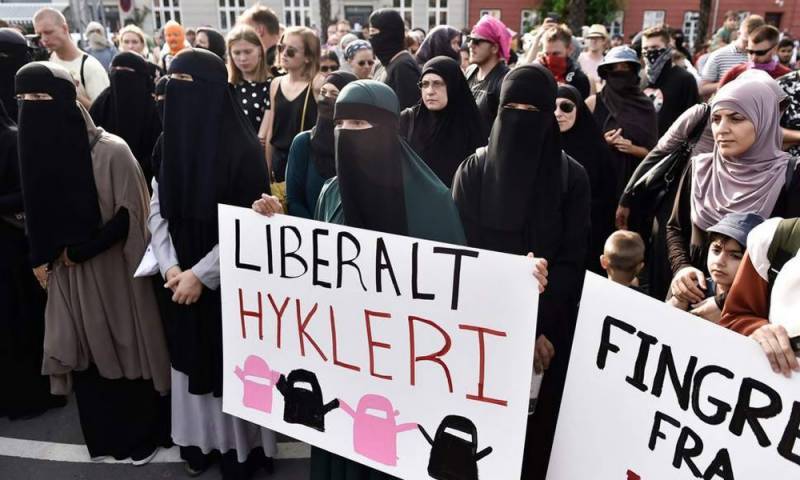 First woman fined for violating 'burqa ban' in Denmark