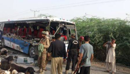 Six FC personnel killed in DI Khan road mishap