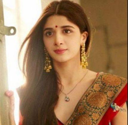 Mawra Hocane passes LLB exam