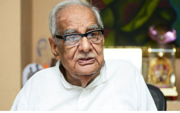 Veteran journalist, peace activist Kuldeep Nayar passes away