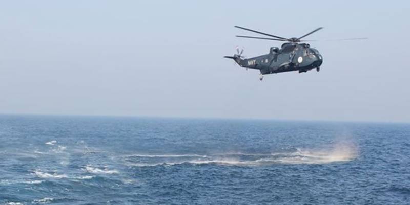 One martyred as Pakistan Navy helicopter crashes in Arabian Sea
