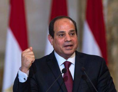 Egypt approves law clamping down on social media