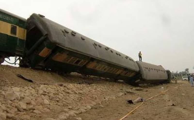 At least 20 injured after nine bogies of Khushhal Express derailed