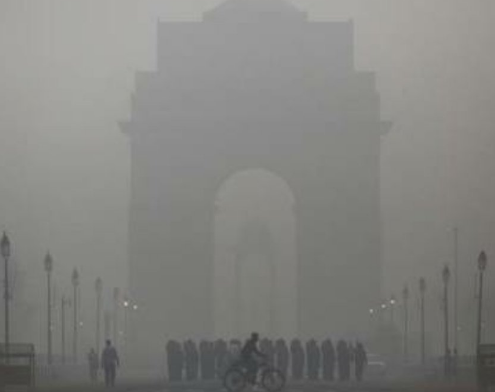 Toxic smog engulfs India's capital again