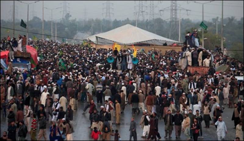 Top court fixes Faizabad sit-in case hearing on Nov 16