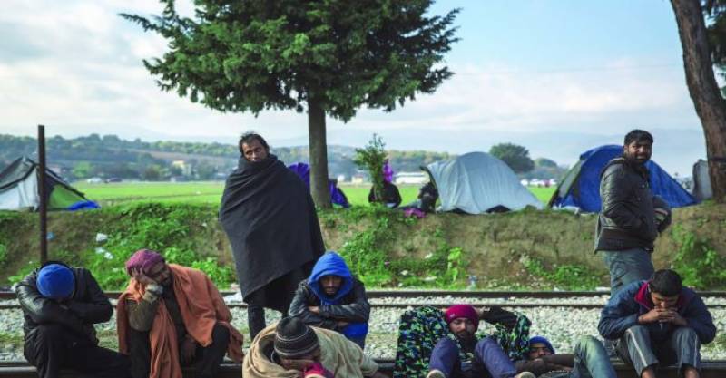 PM Imran inaugurates shelter homes in Peshawar