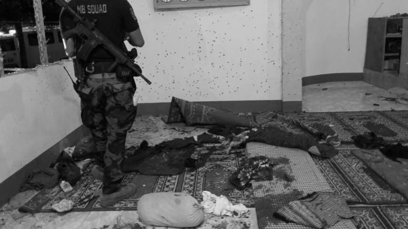 Two dead, four injured in grenade attack on Philippine mosque