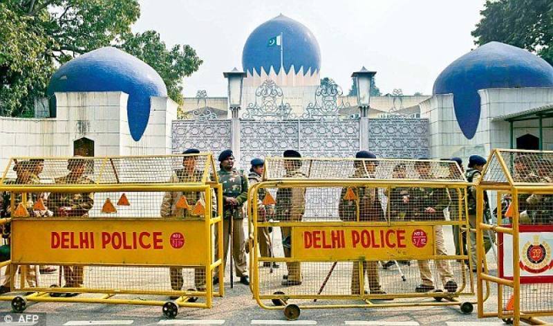 India asks Pakistani visitors to leave country within 48 hours