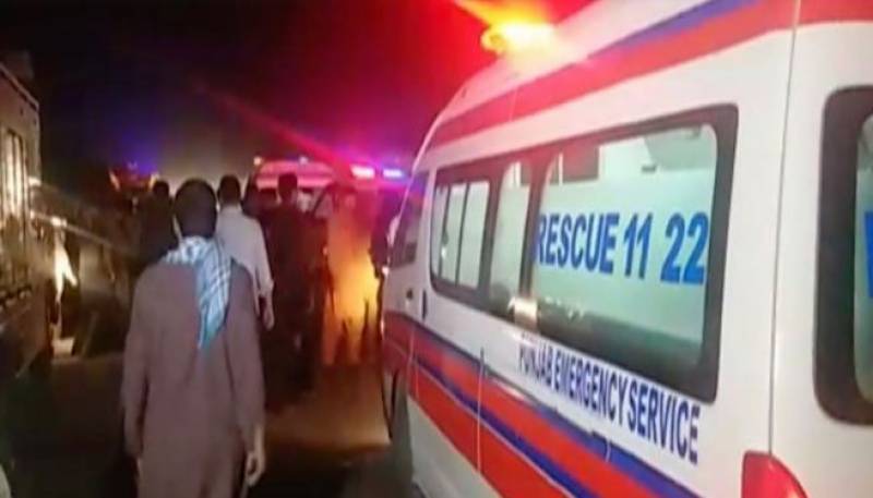 Road mishap near Sahiwal claims three lives