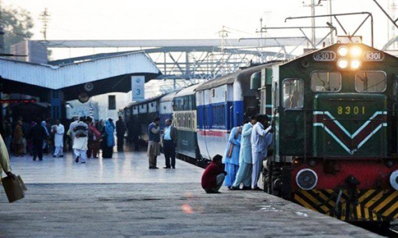 Samjhota Express Train carrying 150 passengers leaves for India