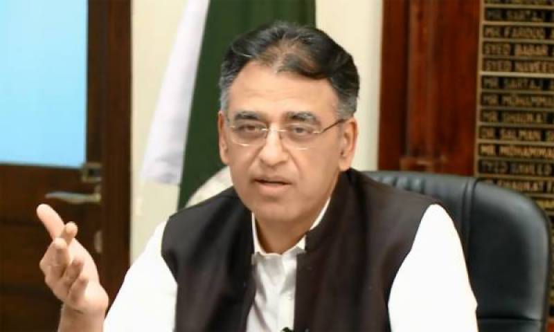 Asad Umar quits finance ministry, decides not to take any cabinet position