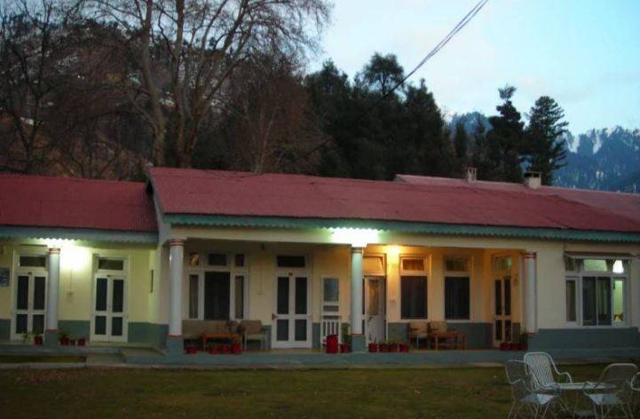 Ministry of Postal Services opens rest houses across Pakistan for general public