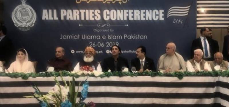 Opposition parties hold APC in Islamabad to plan anti-govt movement