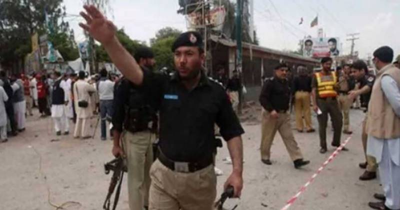 At least seven martyred in DI Khan firing, suicide attack