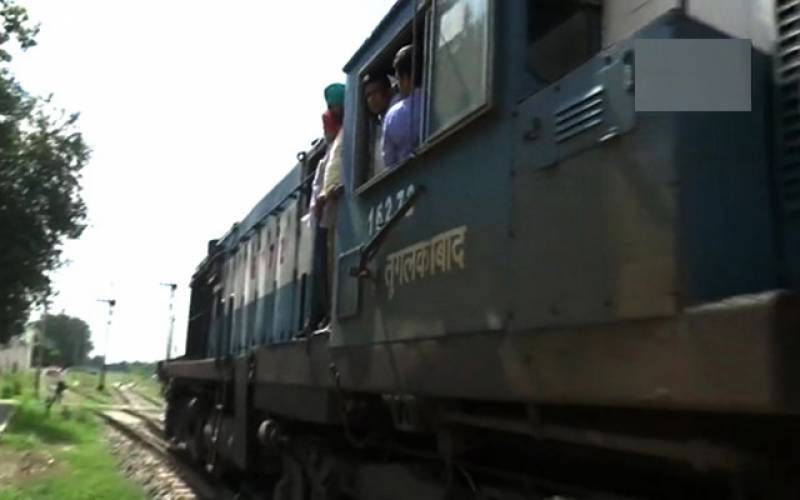 After Samjhota Express, Pakistan closes Thar Express over Kashmir issue