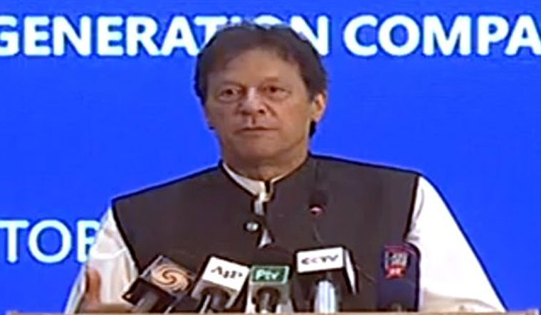 PM Imran inaugurates China Hub Power Generation Plant