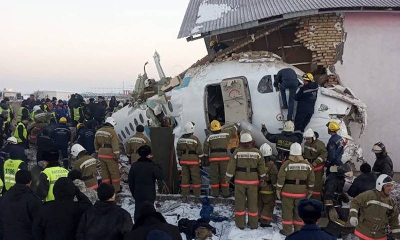 At least 14 dead in Kazakhstan plane crash