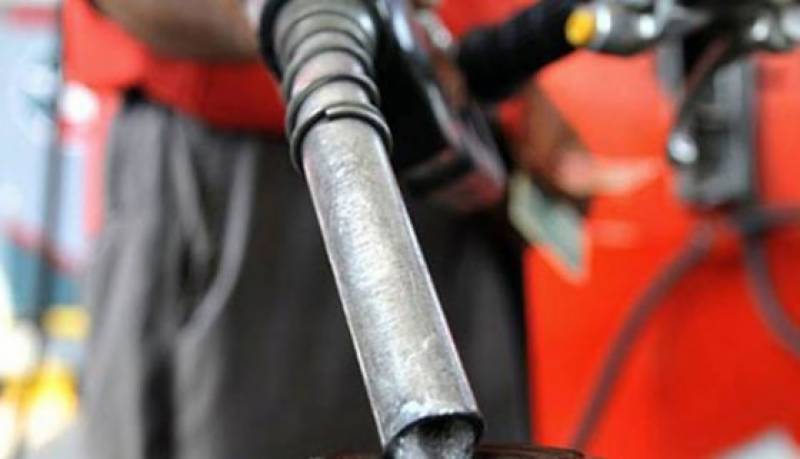 Petrol price increases by Rs2.61 per litre