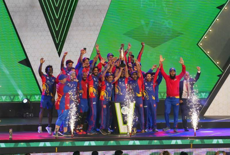 Karachi Kings beat Lahore Qalandars to clinch maiden PSL title