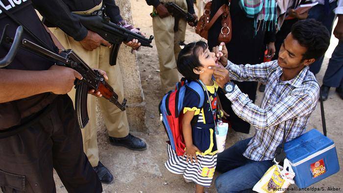 Policeman escorting polio team martyred in KP’s Karak