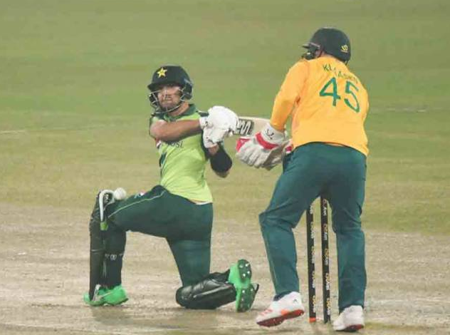 1st T20: Pakistan set 170-run target for South Africa