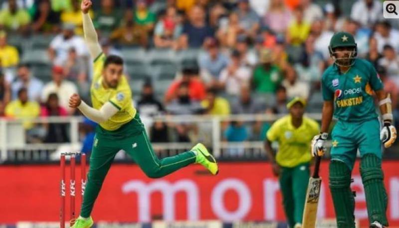1st T20: South Africa win toss, field first against Pakistan 