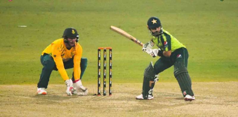2nd T20I: South Africa win toss, decide to field first against Pakistan