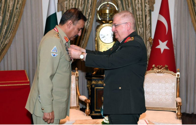 CJCSC Gen Nadeem Raza receives Turkey's highest military award