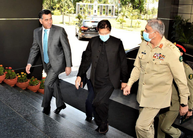 imran, coas bajwa, visit, isi, secretariat, neo tv