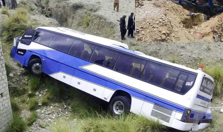 At least 18 killed as passenger bus overturns in Khuzdar