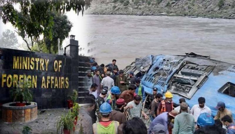 9 Chinese nationals, 3 Pakistanis killed as bus plunges into ravine in KP