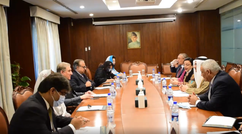 Dialogue is only way for durable political settlement of conflicts: FM Qureshi