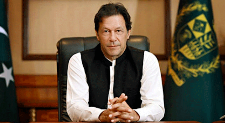 PM Imran reaches Karachi on a day-long visit