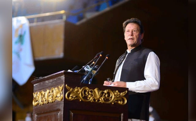 PM Imran reaffirms govt's commitment to bolster agriculture production in Pakistan