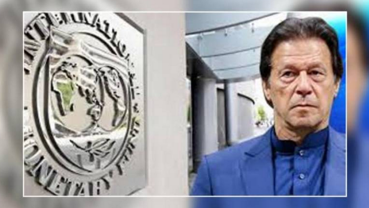 IMF forecasts 4% economic growth for Pakistan in FY 2021-22