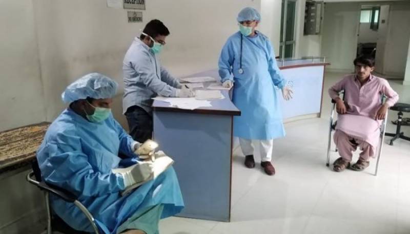 COVID-19: Pakistan reports 805 new cases, one death in 24 hours