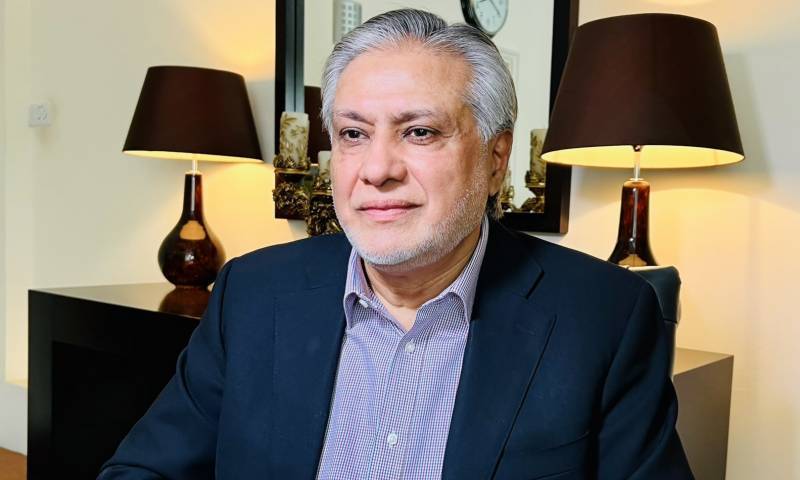 Accountability court suspends Ishaq Dar's arrest warrants till October 7
