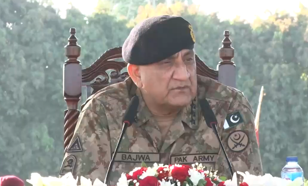 COAS Bajwa pays farewell visit to Bahawalpur, Okara