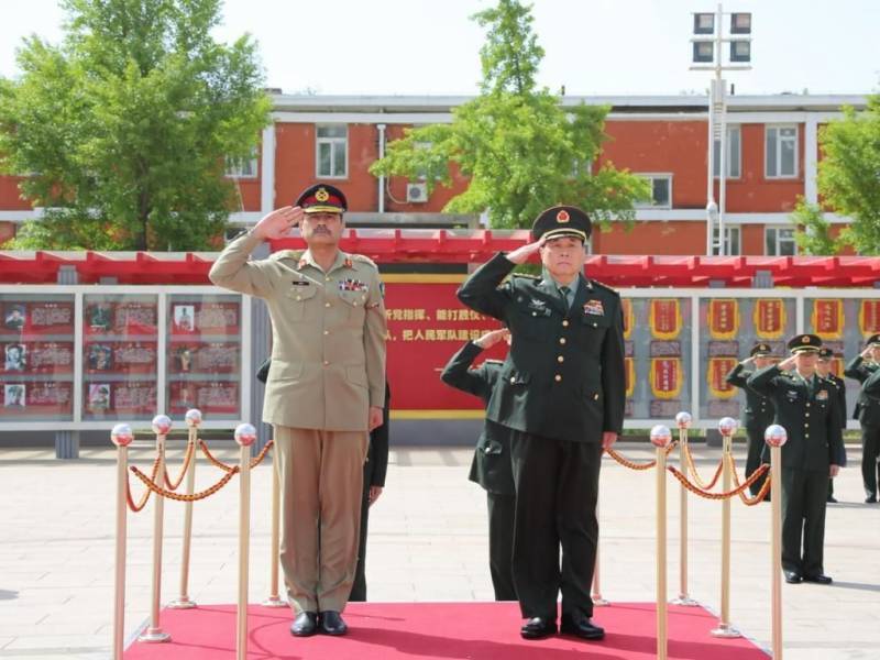 COAS, Chinese army commander discuss security, military cooperation