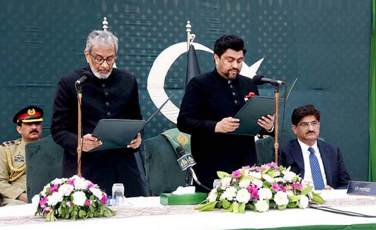 Justice (Rtd) Maqbool Baqir takes oath as caretaker Sindh CM