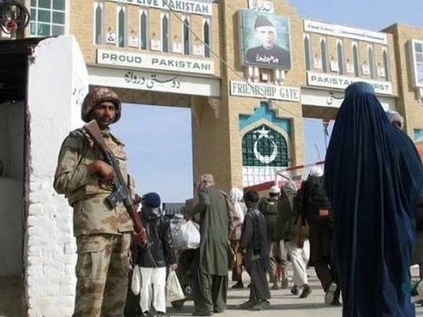 Two citizens martyred on Chaman border after indiscriminate fire from Afghan side