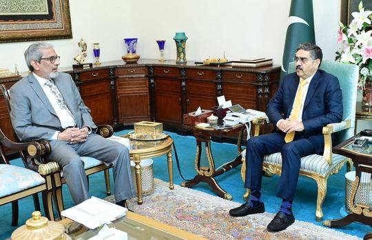 PM, Sindh CM discuss administrative matters and law & order situation