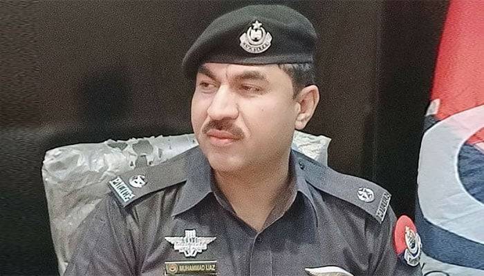 Mardan: SP martyred, 3 cops injured in exchange of fire 