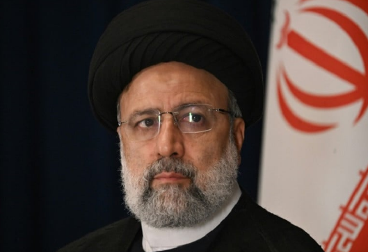 Iranian President Raisi for promotion of modern centers of arts, science