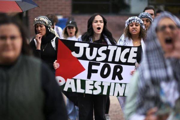 Pro-Palestinian demonstrations continue in universities across US