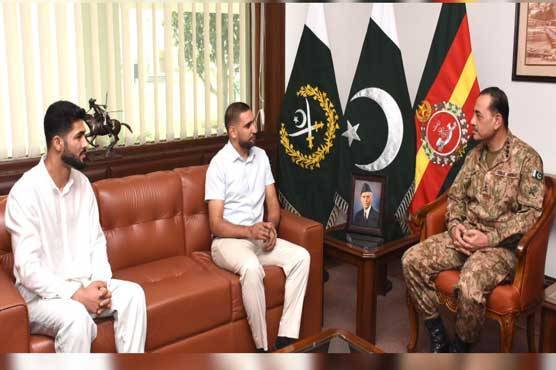 Army chief lauds Amir Khan, Shahzaib Rind for their achievements in sports