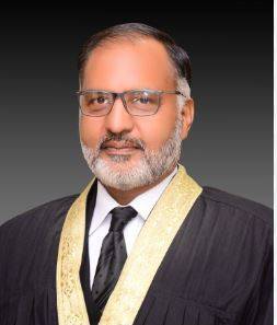 Ministry withdraws notification regarding removal of Justice Shaukat Siddiqui